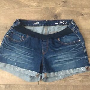 Maternity - GAP SHORTS 28